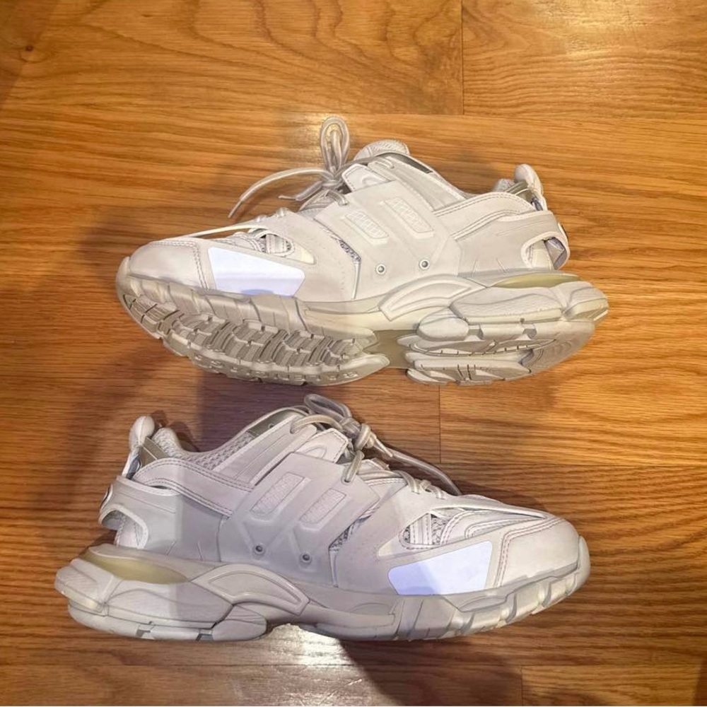 Balenciaga Track Sneaker "White" Worn once, Bought for $950 - Picture 2 of 6